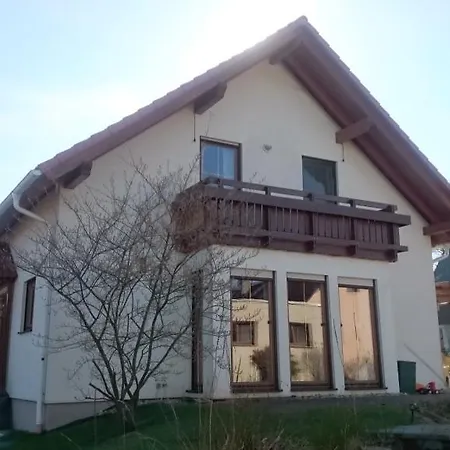 לינה וארוחת בוקר Live Eco In Freiberg - For Business & Students Bobritzsch-Hilbersdorf